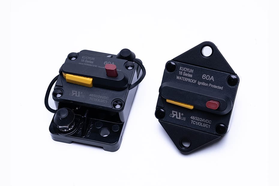 16F-H Surface Mount Circuit Breaker