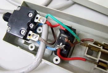 KUOYUH 88 Series Circuit Breaker in Power Strips