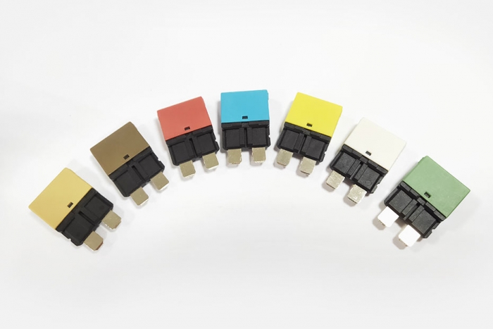 102 series  - automotive fuse circuit breaker
