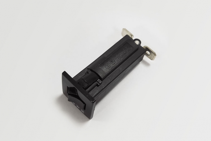92 Series 16 Amp Circuit Breakers